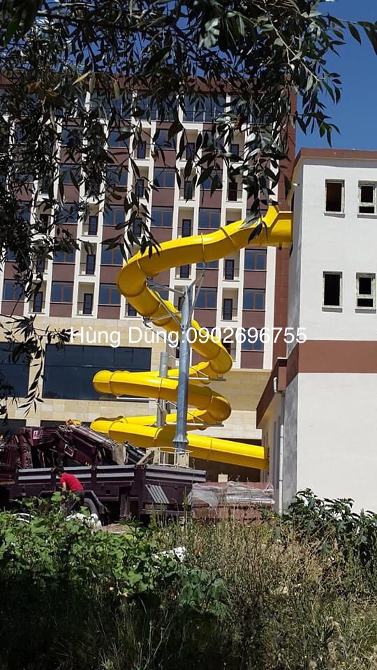 Máng trượt công viên nước 37