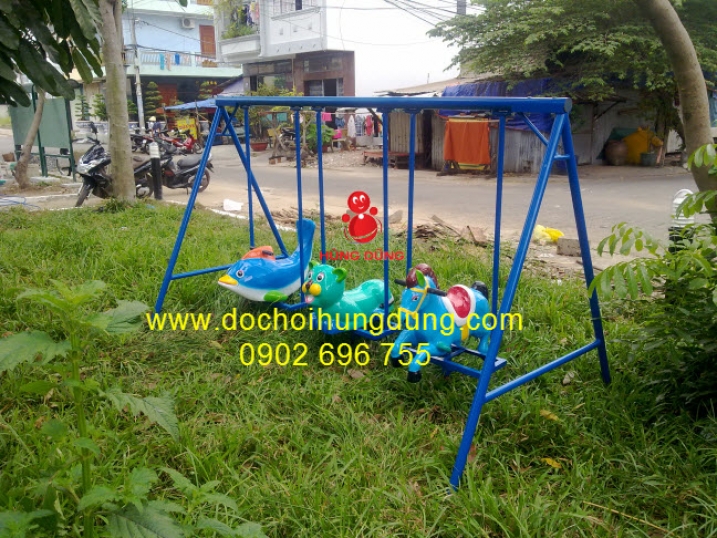 Xích đu 3 con thú