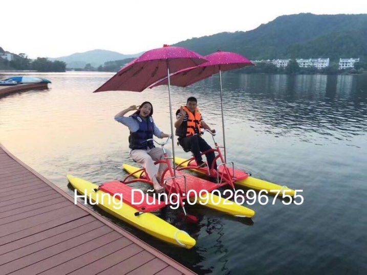 Thuyền đạp nước 07